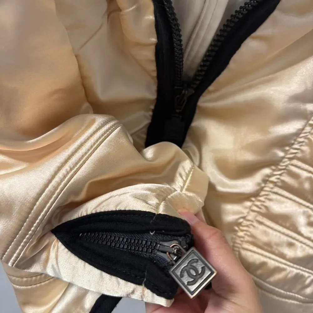 Chanel Women's Cream and Gold Jacket